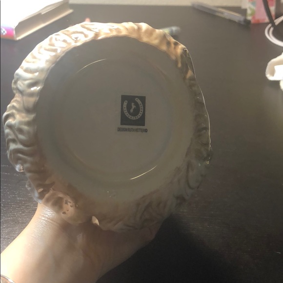 decorations - Picture 3 of 4